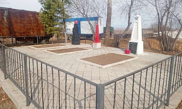 Школьники Благовещенска присоединились к заботе о культурном наследии