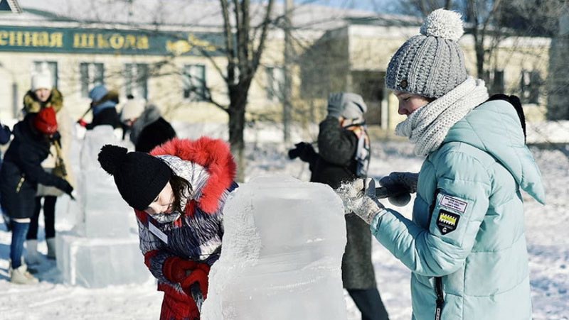 Юных благовещенцев в выходные приглашают к участию в конкурсе «Волшебный лёд Амура»