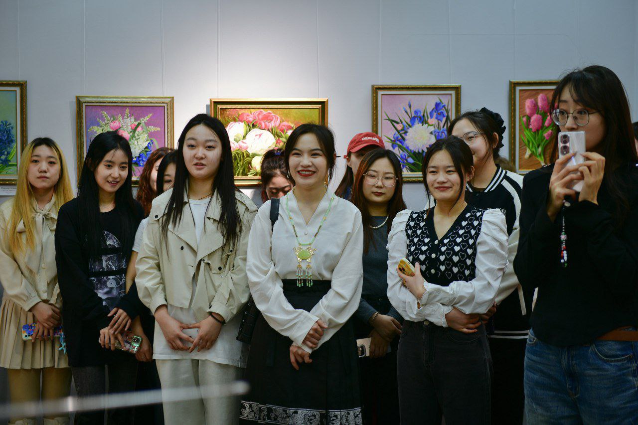 В библиотеке «Центральная» провели «Широкую Масленицу» для китайских граждан