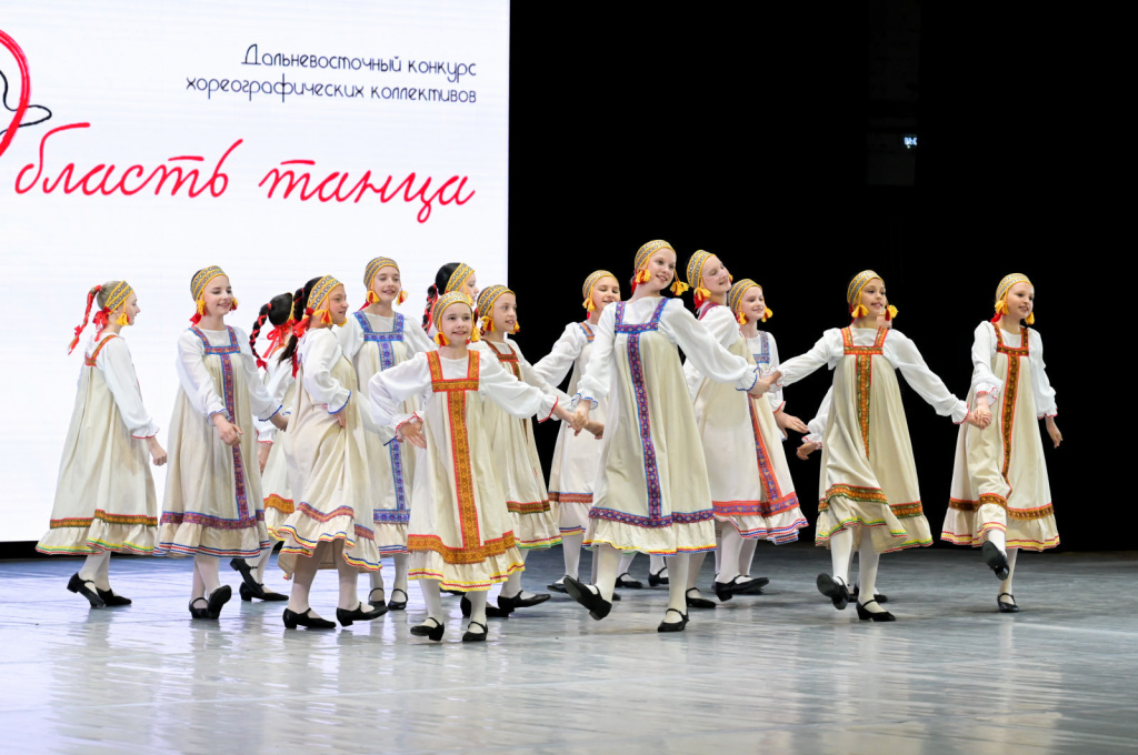 Стартовал прием заявок на Дальневосточный конкурс хореографических коллективов народов Сибири и Дальнего Востока «Область танца»