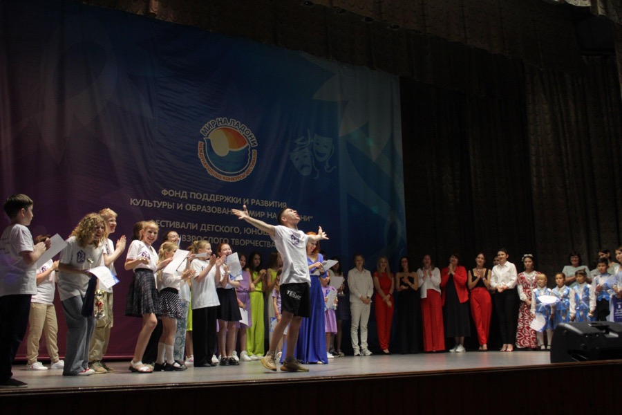 Образцовая театральная студия «Этюд» Благовещенска победно отличилась на сочинском фестивале