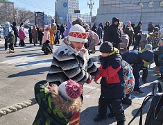 "Широкая Масленица" на площади Общественно-культурного центра (02.03.2025)