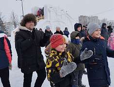 Рождественские забавы на площади Ленина (06.01.25)