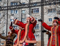 "Широкая Масленица" на площади Общественно-культурного центра (02.03.2025)