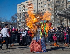 "Широкая Масленица" на площади Общественно-культурного центра (02.03.2025)
