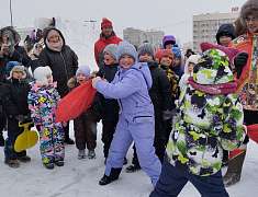 Рождественские забавы на площади Ленина (06.01.25)