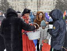 Рождественские забавы на площади Ленина (06.01.25)
