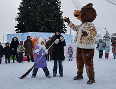 Рождественские забавы на площади Ленина (06.01.25)