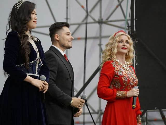 В Благовещенске состоялась церемония открытия II Международного гастрофестиваля "Берега вкуса"