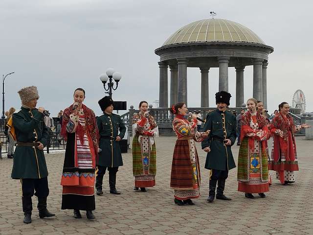 В Благовещенске стартовал 12 сезон фестивального движения «Культурный город на Набережной»