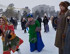 Рождественские забавы на площади Ленина (06.01.25)