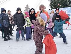 Рождественские забавы на площади Ленина (06.01.25)
