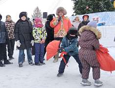 Рождественские забавы на площади Ленина (06.01.25)