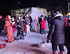 В канун Нового года благовещенцы отправились исследовать просторы галактики (31 декабря)