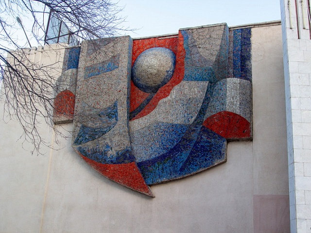 Советская мозаика на зданиях Благовещенска станет именной
