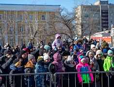 "Широкая Масленица" на площади Общественно-культурного центра (02.03.2025)