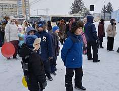 Рождественские забавы на площади Ленина (06.01.25)