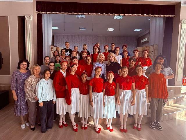 Председатели звёздного жюри поделились опытом с финалистами XI Международного фестиваля "Детство на Амуре"