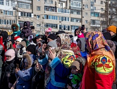 "Широкая Масленица" на площади Общественно-культурного центра (02.03.2025)