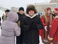 Рождественские забавы на площади Ленина (06.01.25)