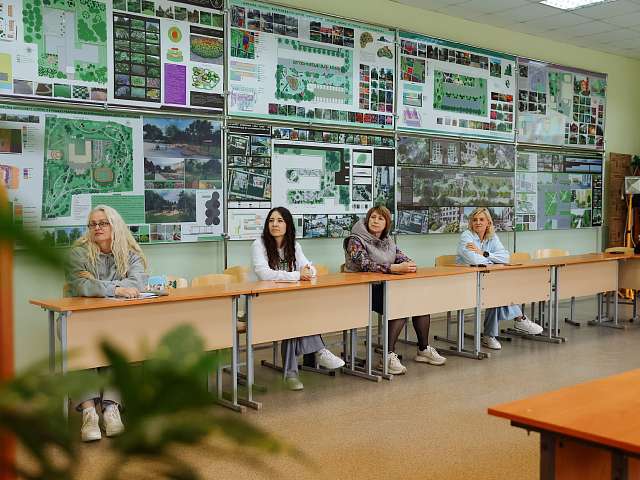 В рамках форума Ботаникус на базе Дальневосточного ГАУ прошёл круглый стол фестиваля "Город в цвете"