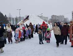 Рождественские забавы на площади Ленина (06.01.25)