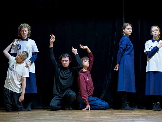 Театральная студия «Этюд» стала участником всероссийского проекта «Школьная классика»