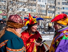 "Широкая Масленица" на площади Общественно-культурного центра (02.03.2025)