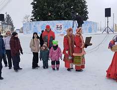 Рождественские забавы на площади Ленина (06.01.25)