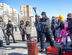 "Широкая Масленица" на площади Общественно-культурного центра (02.03.2025)