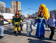 "Широкая Масленица" на площади Общественно-культурного центра (02.03.2025)
