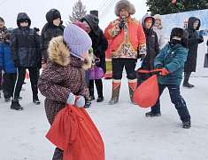 Рождественские забавы на площади Ленина (06.01.25)