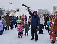 Рождественские забавы на площади Ленина (06.01.25)
