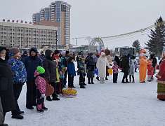 Рождественские забавы на площади Ленина (06.01.25)