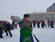 Рождественские забавы на площади Ленина (06.01.25)